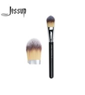 190 Angled Foundation Pro Cosmetic Brush